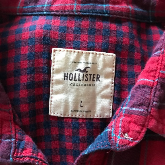 •• Hollister Plaid Flannel•• - Picture 2 of 3